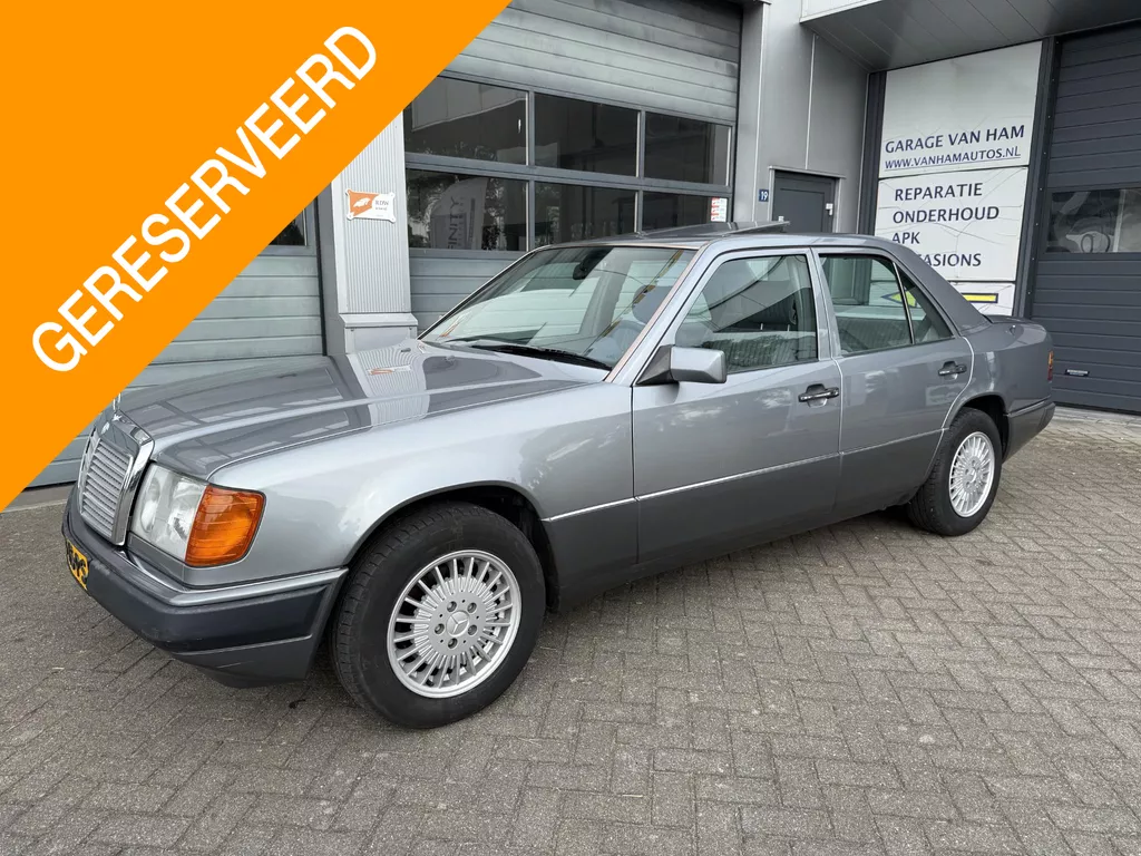 Mercedes-Benz 200-500 (W124) 230 E Gereserveerd
